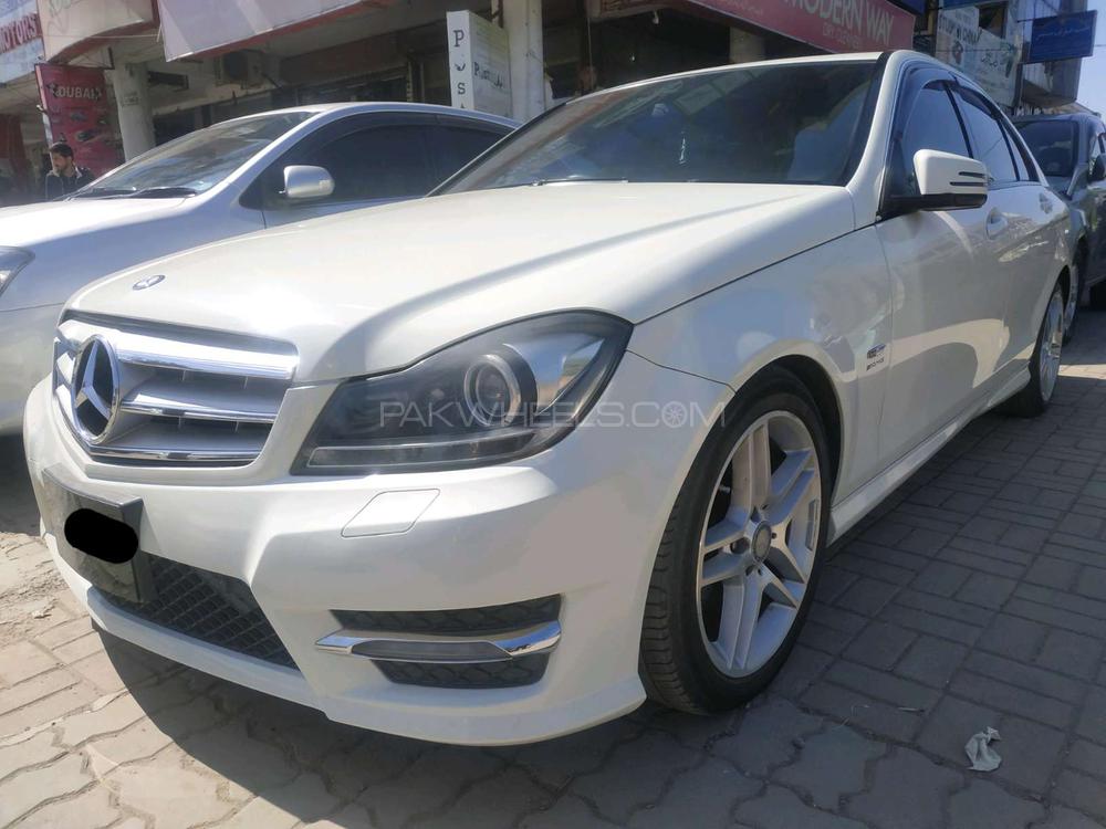 Mercedes Benz C Class 2011 for Sale in Islamabad Image-1