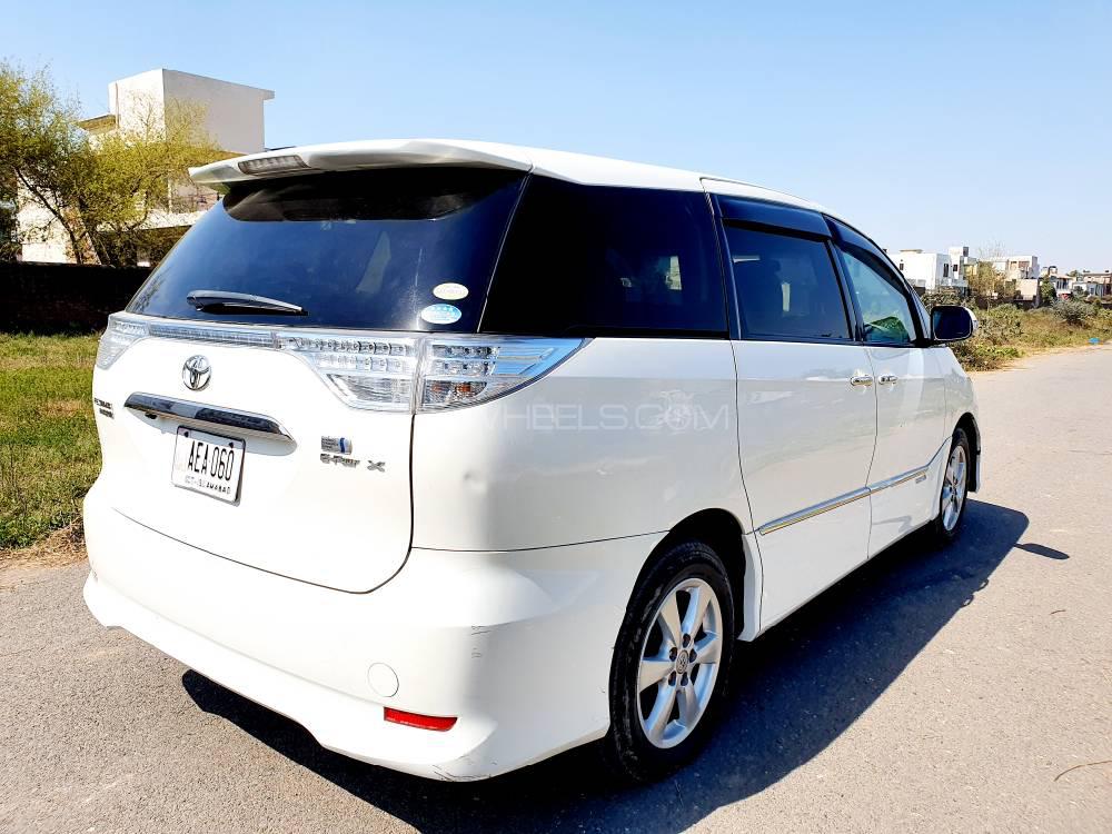 Toyota Estima 2011 for Sale in Lahore Toyota Estima 2011 for Sale in Lahore Image-9