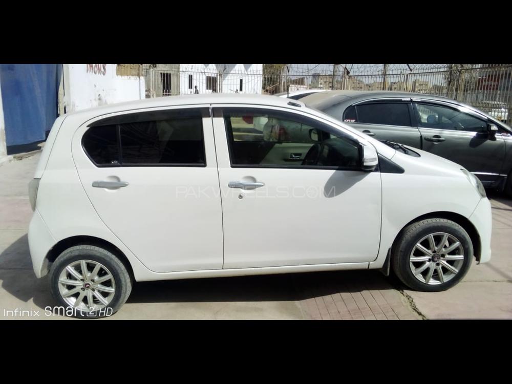 Toyota Pixis Epoch 2012 for Sale in Karachi Toyota Pixis Epoch 2012 for Sale in Karachi Image-3