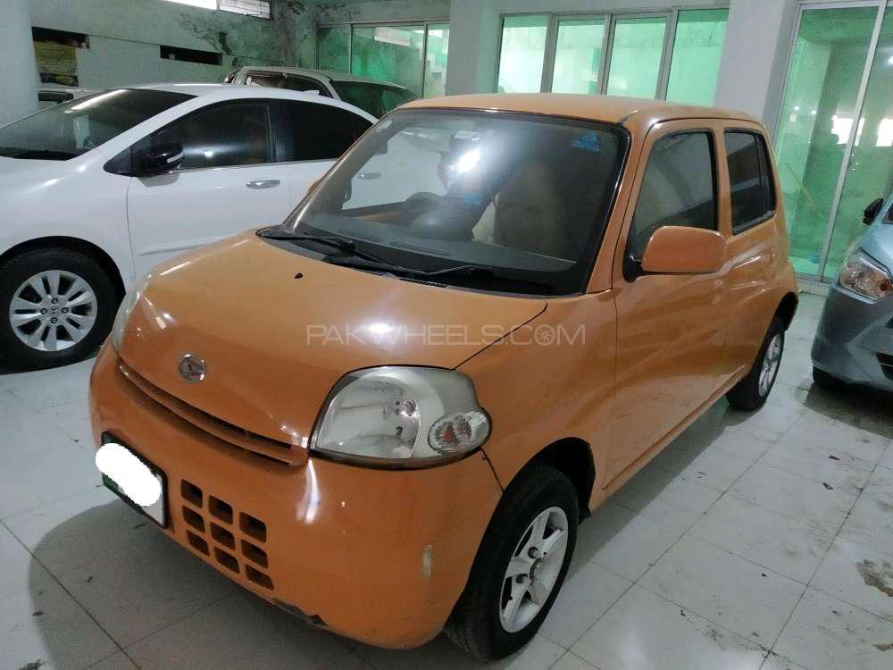 Daihatsu Esse 2006 for Sale in Lahore Daihatsu Esse 2006 for Sale in Lahore Image-3