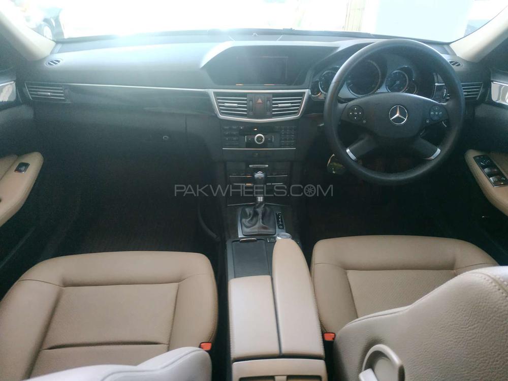 مرسڈیز بینز ای کلاس 2012 for Sale in اسلام آباد مرسڈیز بینز ای کلاس 2012 for Sale in اسلام آباد Image-10