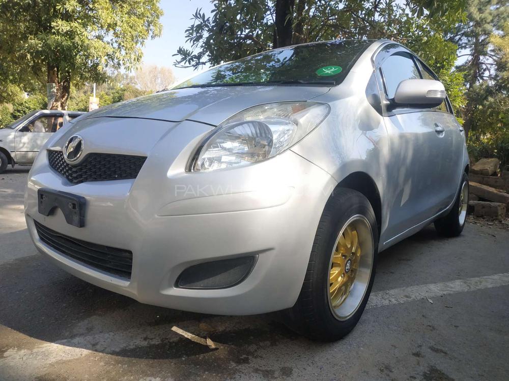 Toyota Vitz 2007 for Sale in Islamabad Image-1