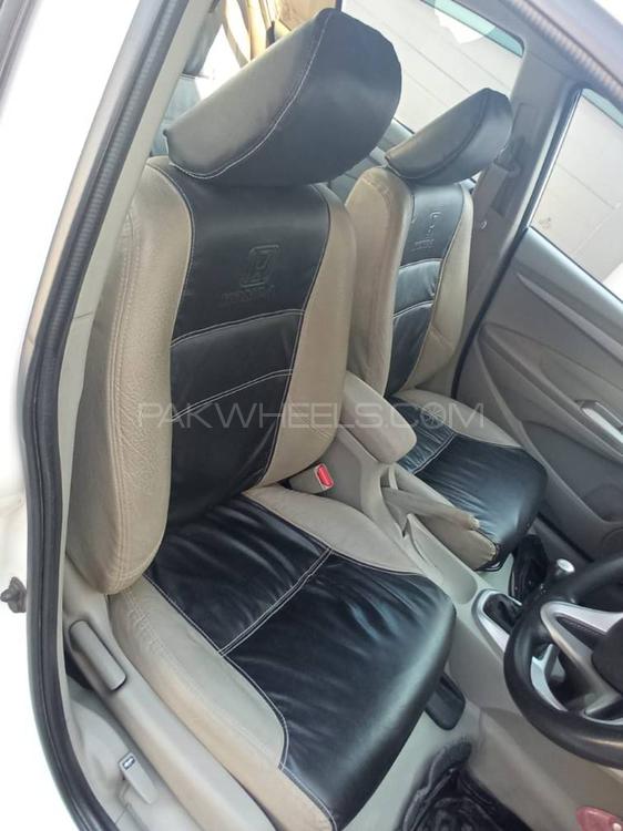 Honda City 2015 for Sale in Rawalpindi Honda City 2015 for Sale in Rawalpindi Image-11