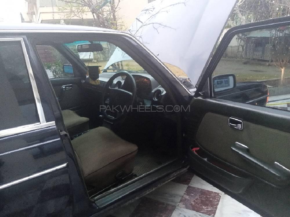 مرسڈیز بینز ای کلاس 1985 for Sale in اسلام آباد مرسڈیز بینز ای کلاس 1985 for Sale in اسلام آباد Image-9