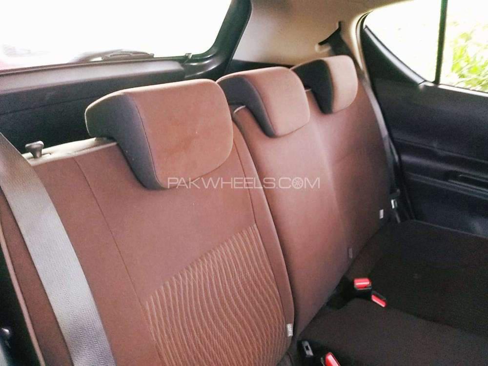 Toyota Aqua 2016 for Sale in Rawalpindi Toyota Aqua 2016 for Sale in Rawalpindi Image-8