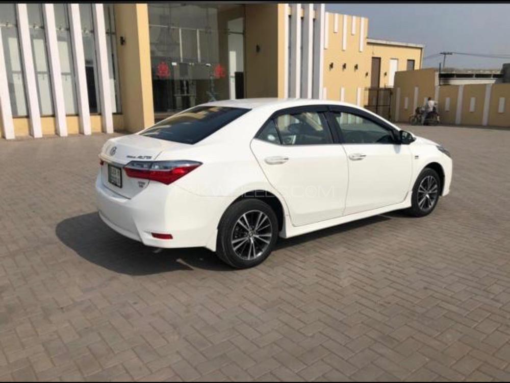 Toyota Corolla 2017 for Sale in Lahore Toyota Corolla 2017 for Sale in Lahore Image-3