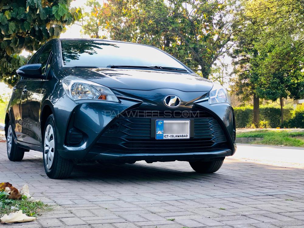 Toyota Vitz 2017 for Sale in Islamabad Image-1