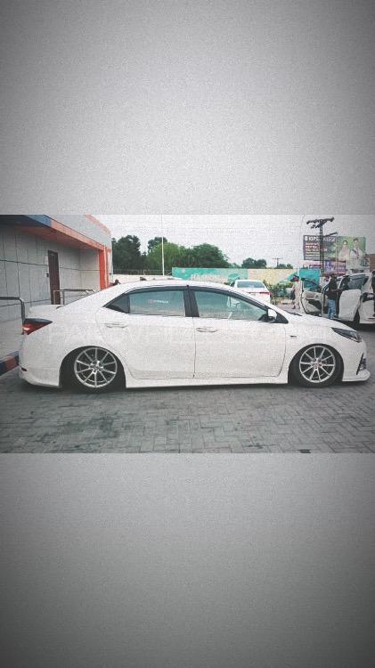 Toyota Corolla - 2020  Image-1