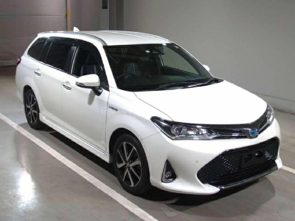 Toyota Corolla Fielder 2018 for Sale in Peshawar Image-1
