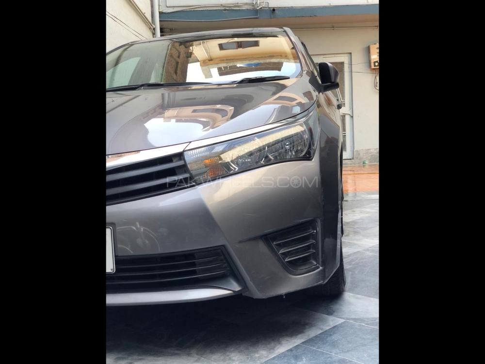 Toyota Corolla 2015 for Sale in Lahore Toyota Corolla 2015 for Sale in Lahore Image-5