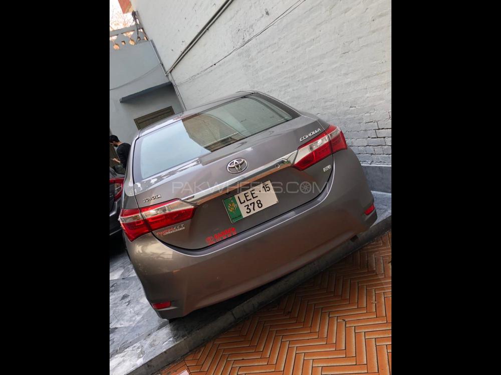 Toyota Corolla 2015 for Sale in Lahore Toyota Corolla 2015 for Sale in Lahore Image-6