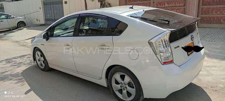 ٹویوٹا پریوس 2010 for Sale in کراچی ٹویوٹا پریوس 2010 for Sale in کراچی Image-5