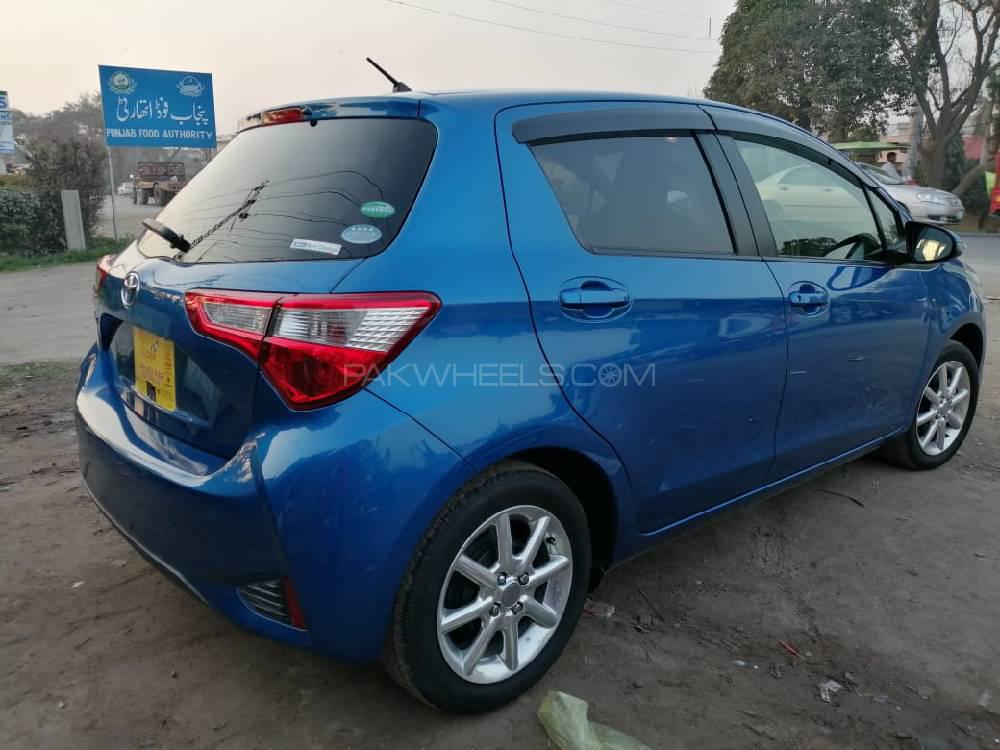 Toyota Vitz 2017 for Sale in Lahore Toyota Vitz 2017 for Sale in Lahore Image-3