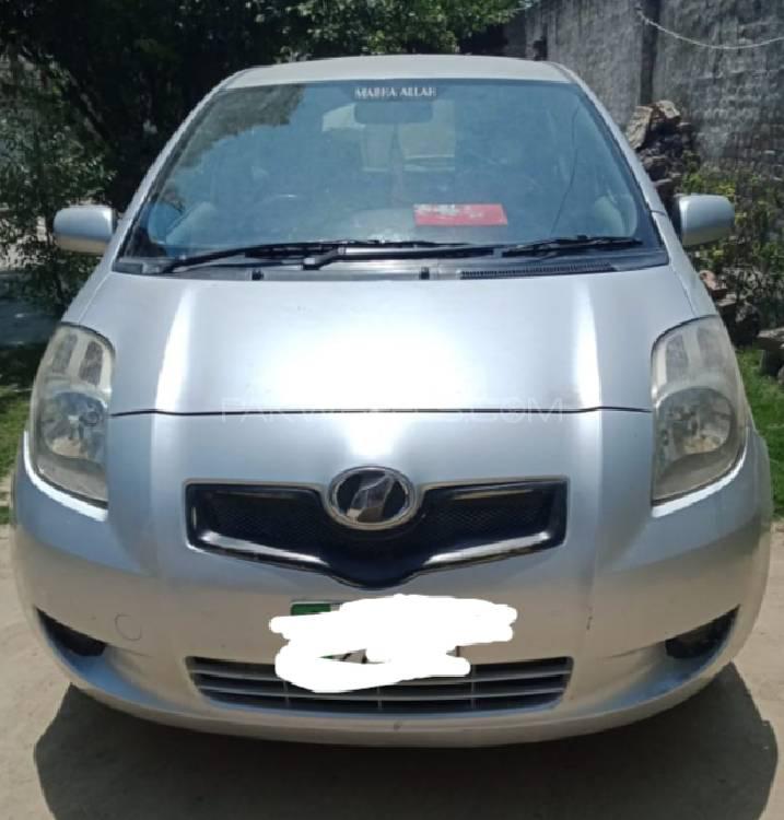Toyota Vitz 2007 for Sale in Peshawar Image-1