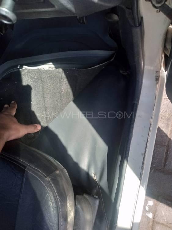 Daihatsu Cuore 2005 for Sale in Lahore Daihatsu Cuore 2005 for Sale in Lahore Image-5