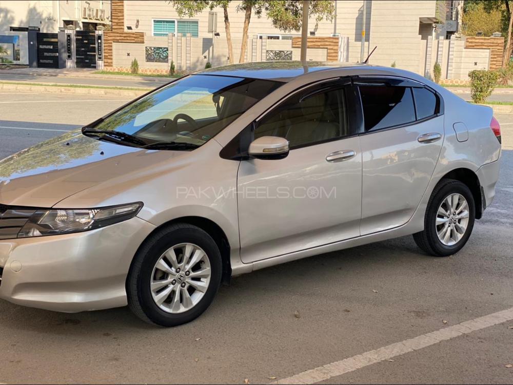 ہونڈا سٹی 2013 for Sale in لاہور ہونڈا سٹی 2013 for Sale in لاہور Image-2