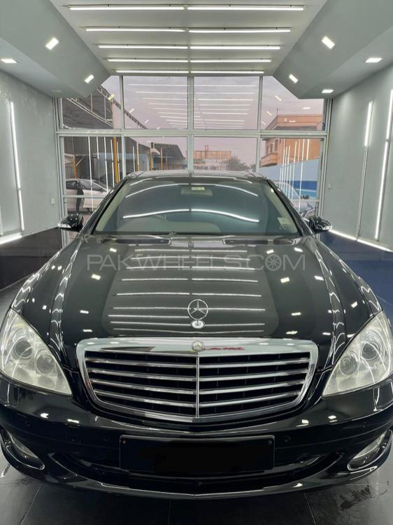 مرسڈیز بینز ایس کلاس 2006 for Sale in اسلام آباد مرسڈیز بینز ایس کلاس 2006 for Sale in اسلام آباد Image-3