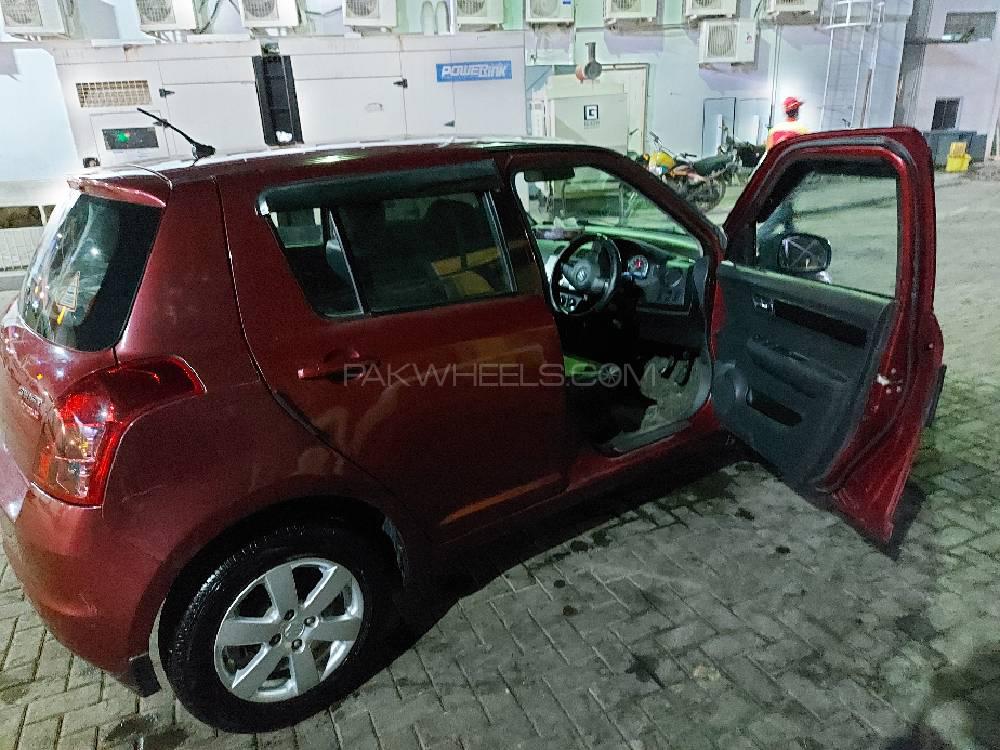Suzuki Swift 2016 for Sale in Karachi Suzuki Swift 2016 for Sale in Karachi Image-2