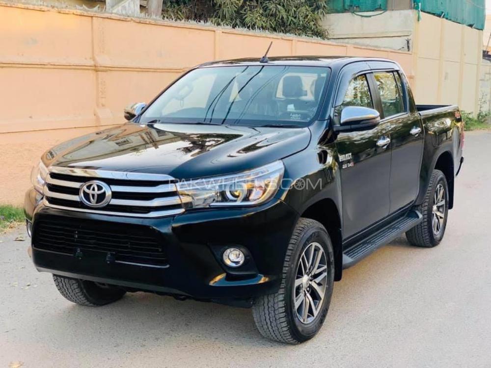 Toyota Hilux 2019 for Sale in Karachi Image-1