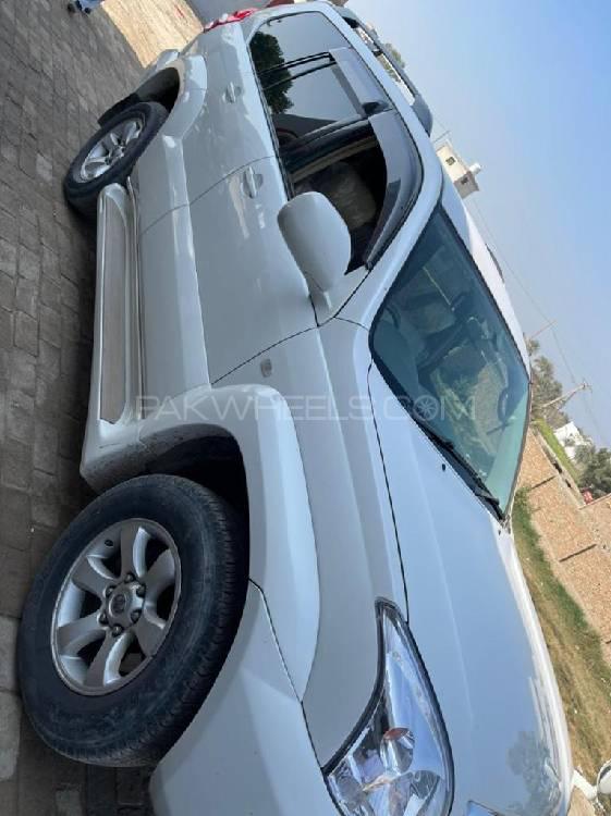 Toyota Prado 2005 for Sale in Lahore Image-1
