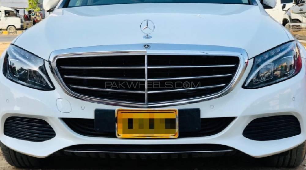 Mercedes Benz C Class 2018 for Sale in Karachi Mercedes Benz C Class 2018 for Sale in Karachi Image-2