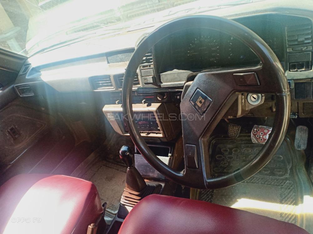 Toyota Corolla 1986 for Sale in Malakand Agency Toyota Corolla 1986 for Sale in Malakand Agency Image-3