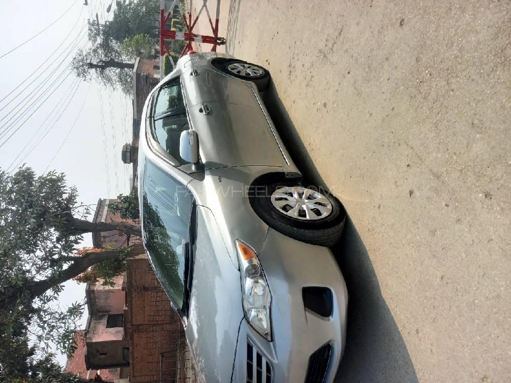 Toyota Corolla 2013 for Sale in Lahore Toyota Corolla 2013 for Sale in Lahore Image-3