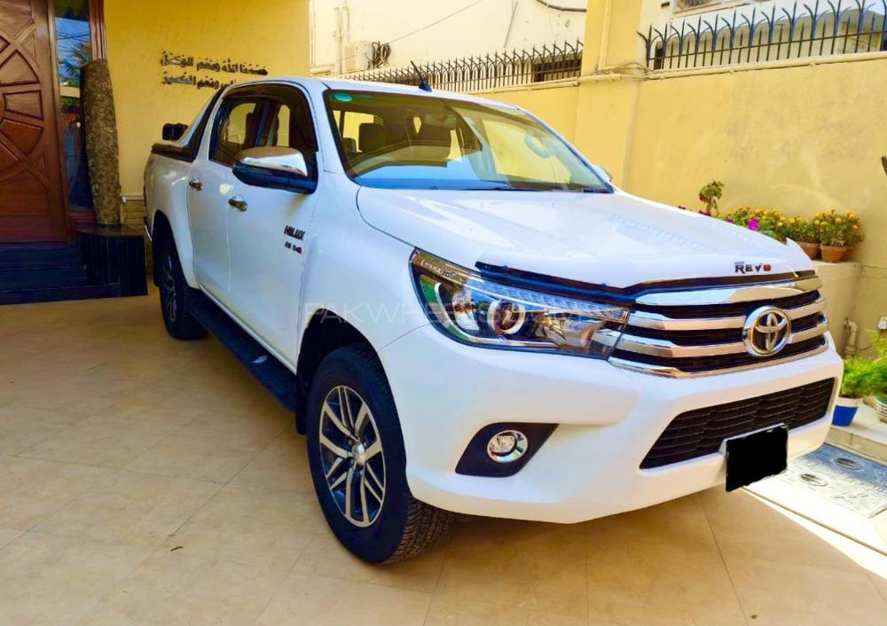 Toyota Hilux 2019 for Sale in Karachi Image-1