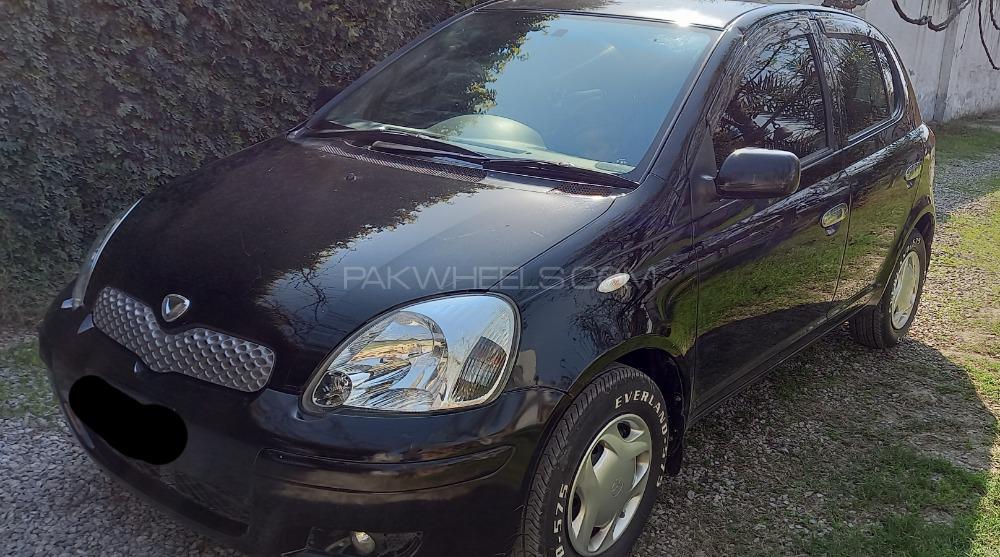 Toyota Vitz 2003 for Sale in Mardan Image-1