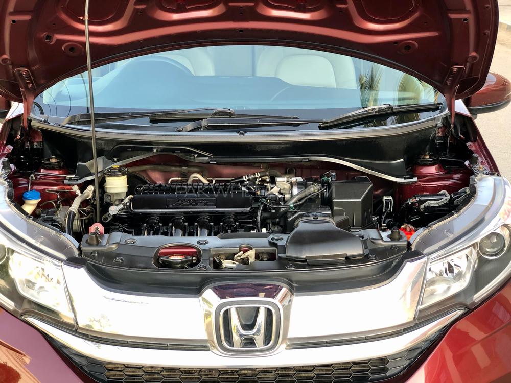 Honda BR-V 2018 for Sale in Karachi Honda BR-V 2018 for Sale in Karachi Image-11