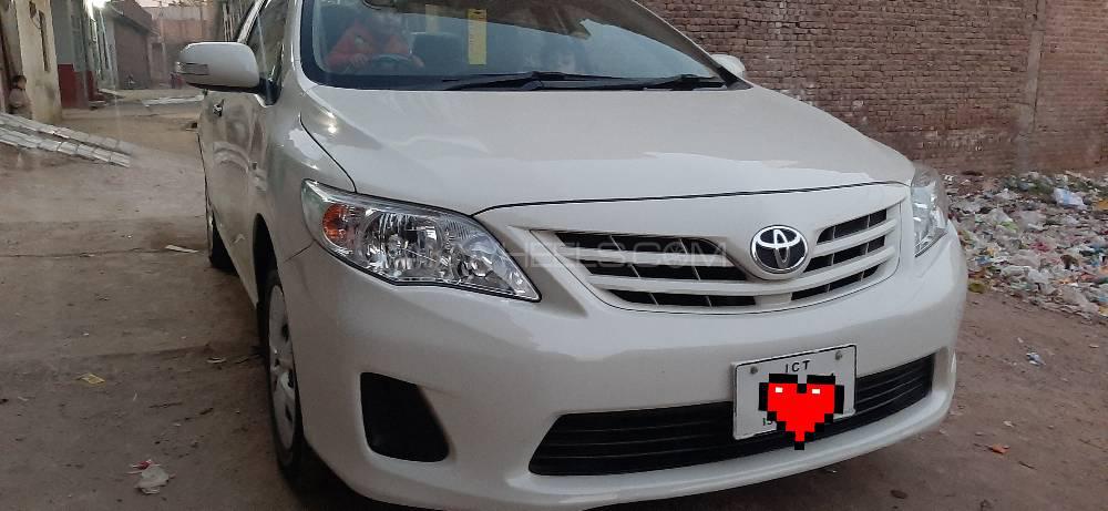 Toyota Corolla 2013 for Sale in Peshawar Image-1