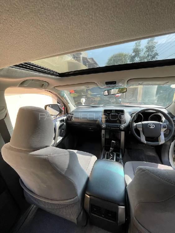 ٹویوٹا پراڈو 2009 for Sale in لاہور ٹویوٹا پراڈو 2009 for Sale in لاہور Image-7