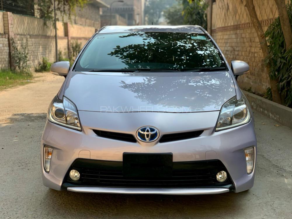 Toyota Prius 2013 for Sale in Faisalabad Image-1