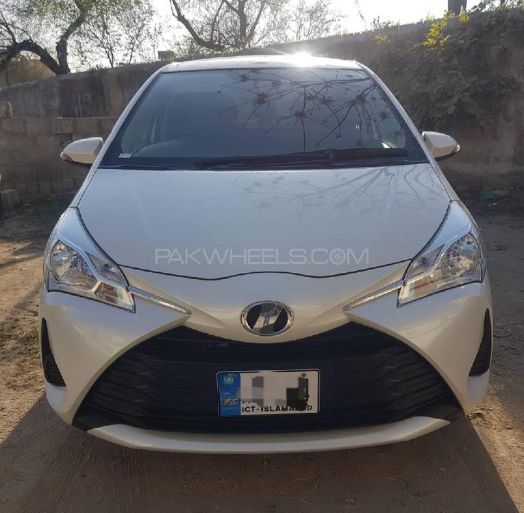 Toyota Vitz 2017 for Sale in Islamabad Image-1
