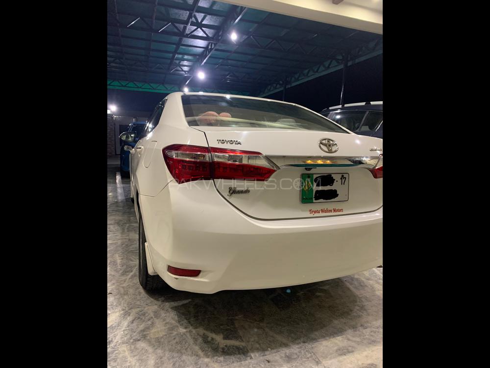 Toyota Corolla 2017 for Sale in Lahore Toyota Corolla 2017 for Sale in Lahore Image-7