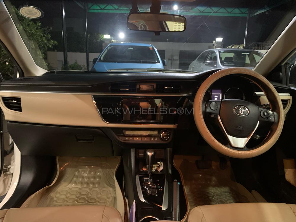Toyota Corolla 2017 for Sale in Lahore Toyota Corolla 2017 for Sale in Lahore Image-14