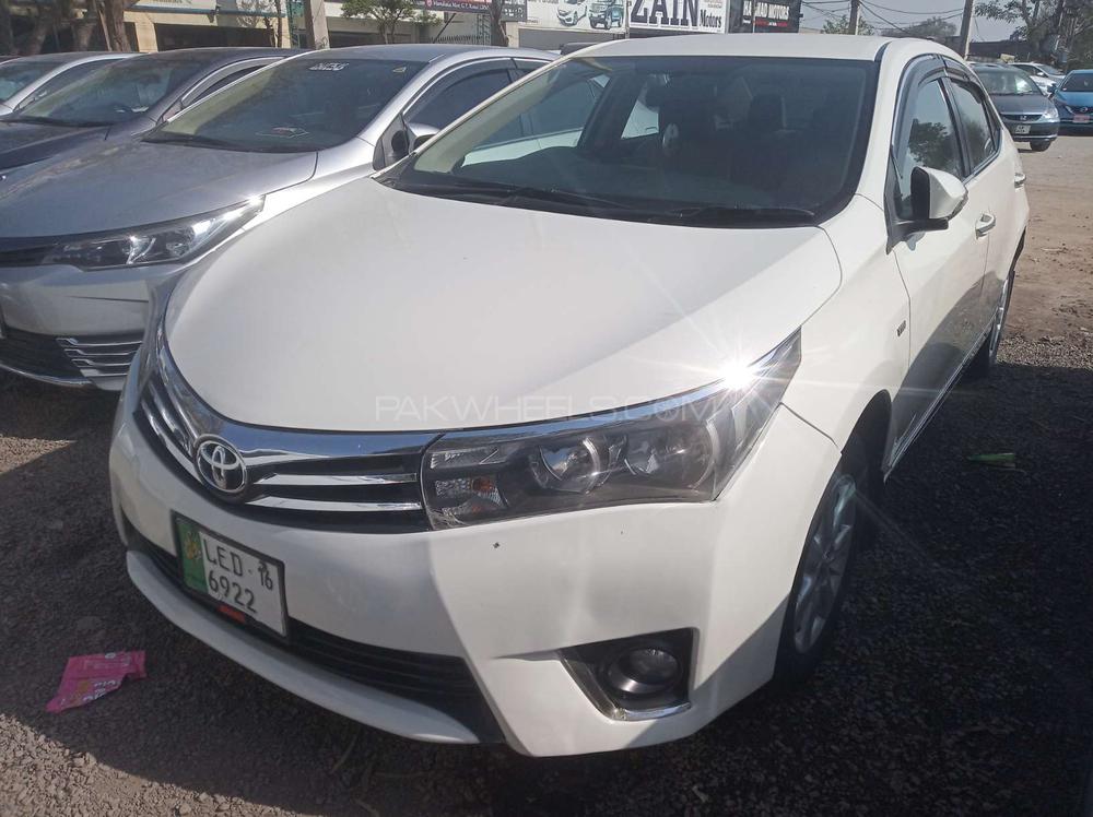 Toyota Corolla 2016 for Sale in Gujranwala Image-1