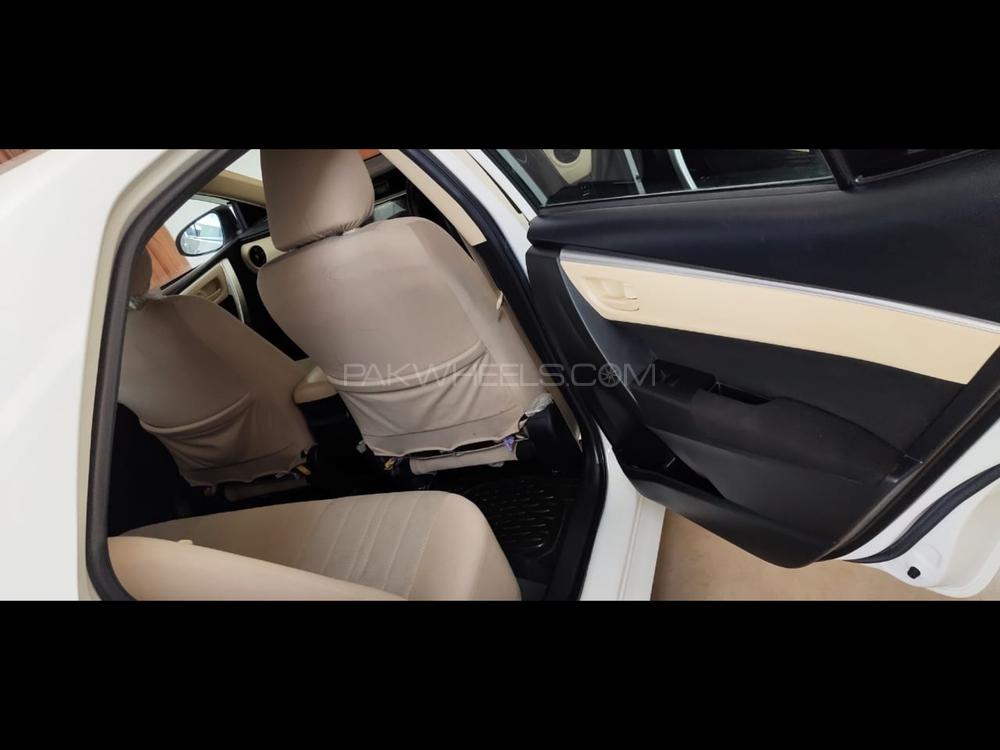 Toyota Corolla 2018 for Sale in Karachi Image-1