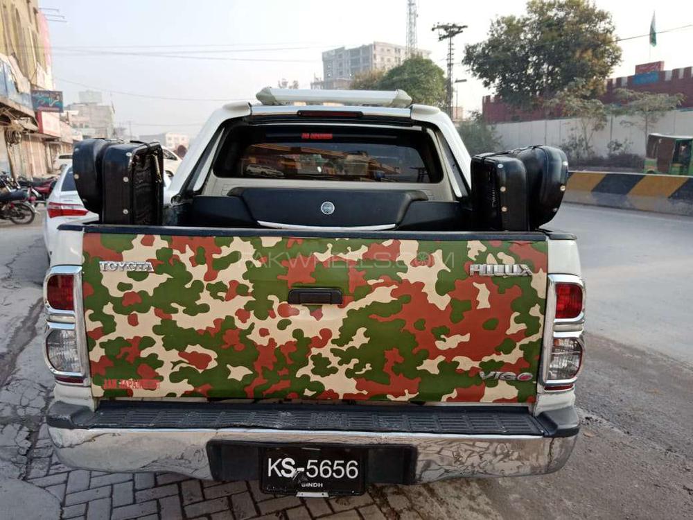 Toyota Hilux 2012 for Sale in Peshawar Toyota Hilux 2012 for Sale in Peshawar Image-5