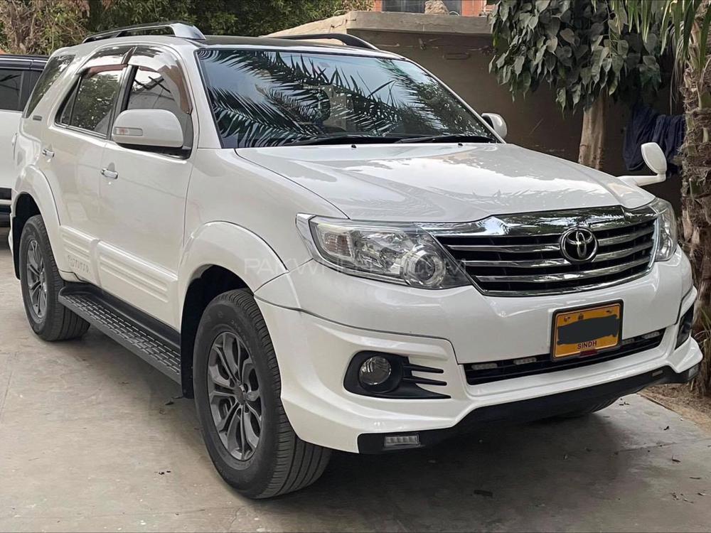 ٹویوٹا فورچیونر 2016 for Sale in کراچی Image-1