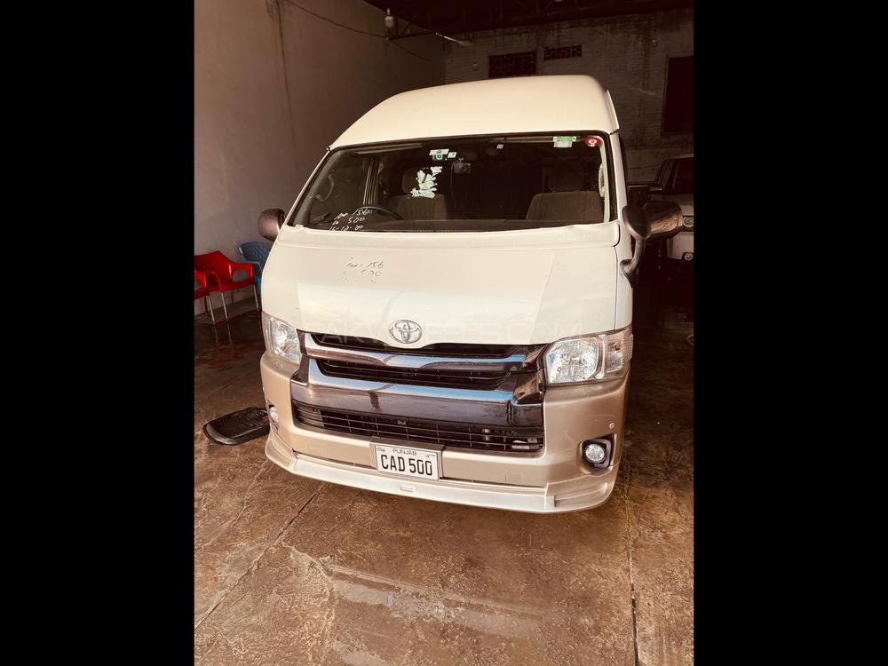 Toyota Hiace 2017 for Sale in Gujrat Image-1