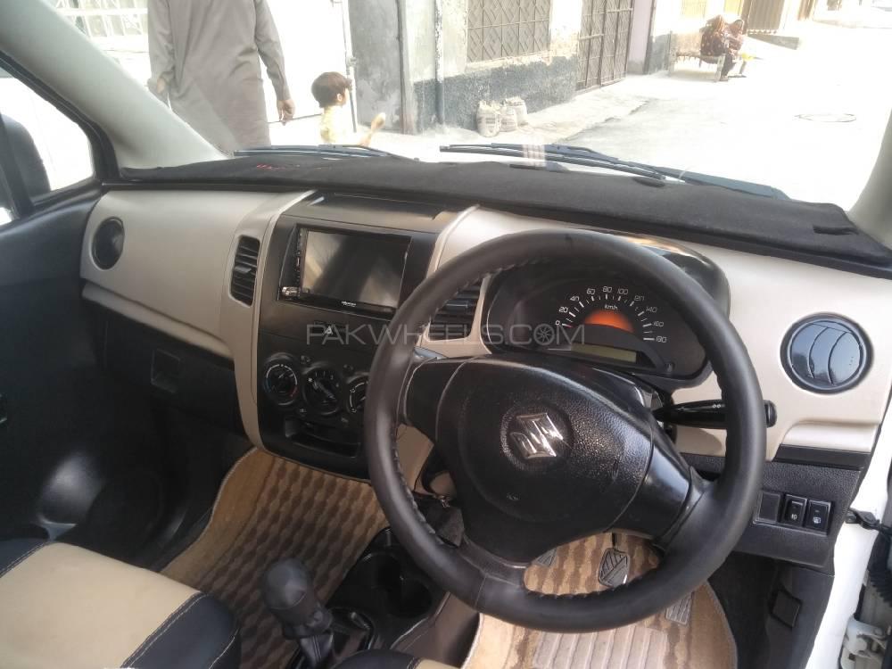 Suzuki Wagon R 2017 for Sale in Bahawalpur Suzuki Wagon R 2017 for Sale in Bahawalpur Image-5