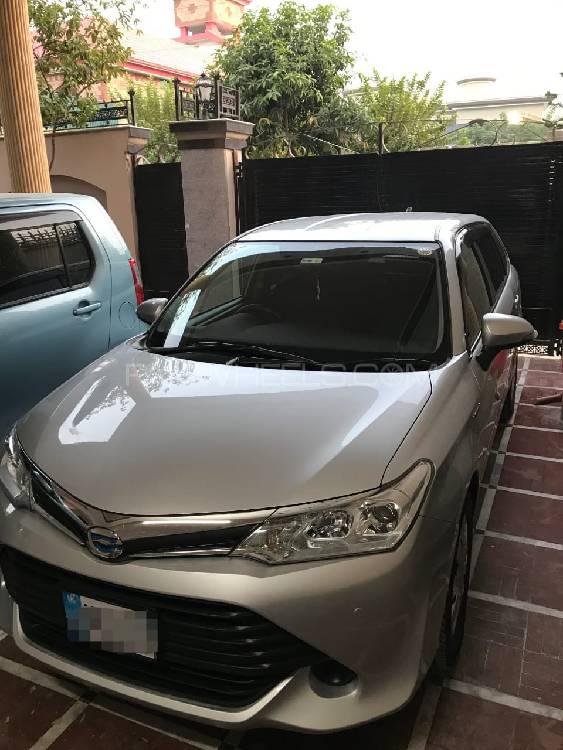 Toyota Corolla Fielder 2015 for Sale in Peshawar Image-1