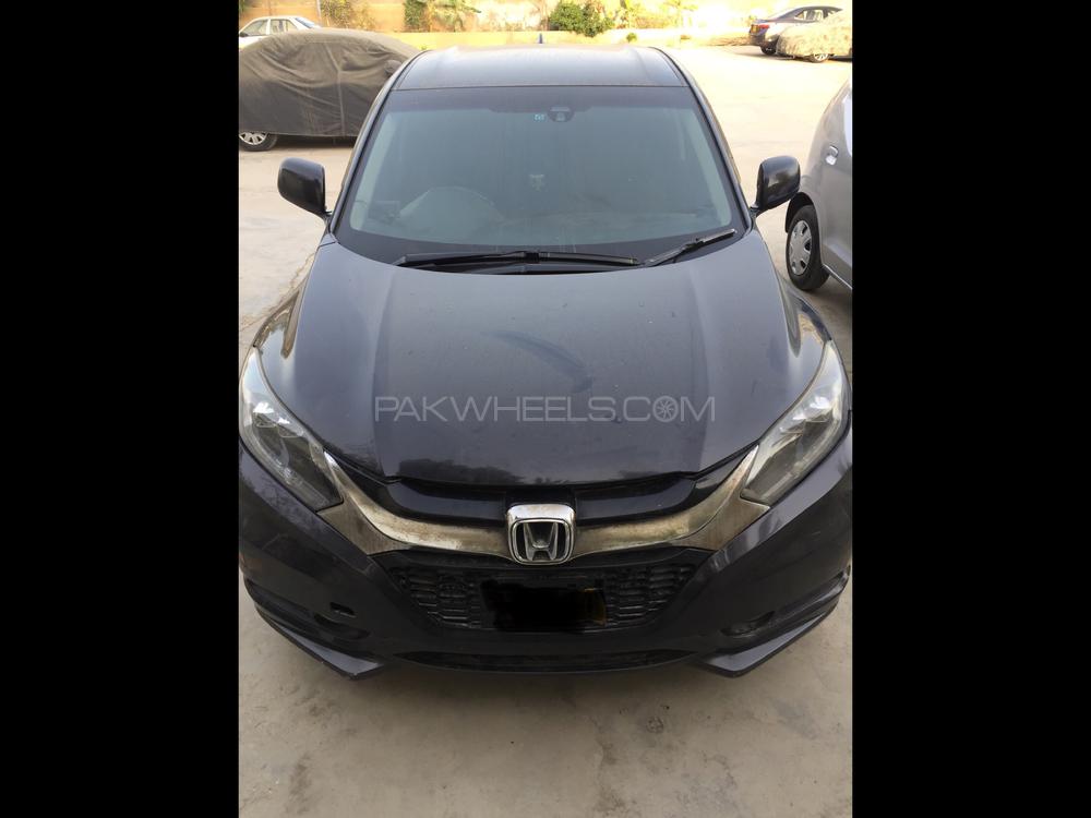 Honda Vezel 2014 for Sale in Karachi Honda Vezel 2014 for Sale in Karachi Image-3