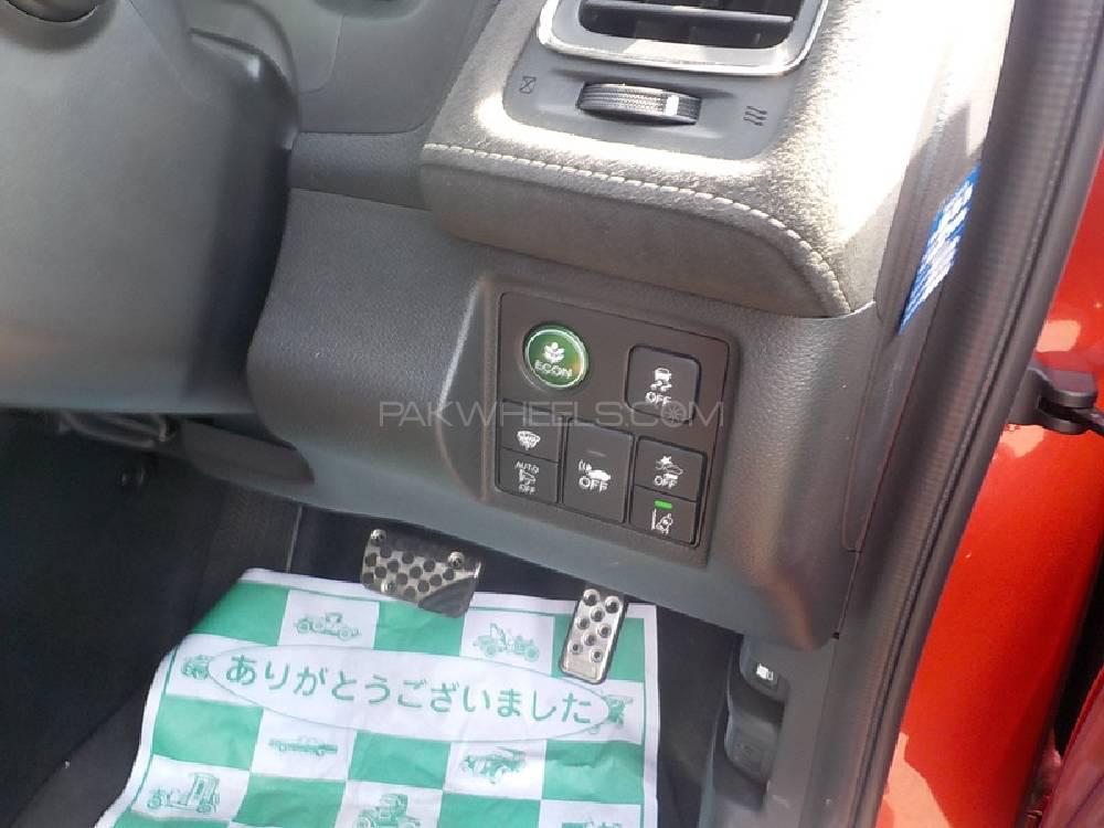 Toyota Aqua 2017 for Sale in Lahore Toyota Aqua 2017 for Sale in Lahore Image-8