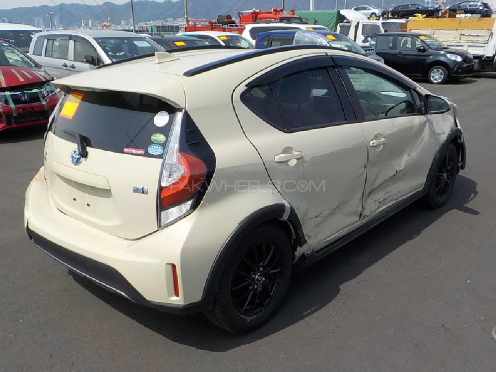 Toyota Aqua 2017 for Sale in Lahore Toyota Aqua 2017 for Sale in Lahore Image-18