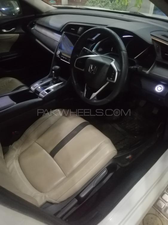 Honda Civic 2017 for Sale in Faisalabad Honda Civic 2017 for Sale in Faisalabad Image-2