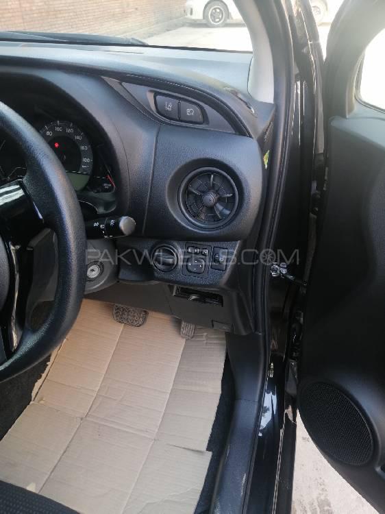 Toyota Vitz 2017 for Sale in Rawalpindi Toyota Vitz 2017 for Sale in Rawalpindi Image-15