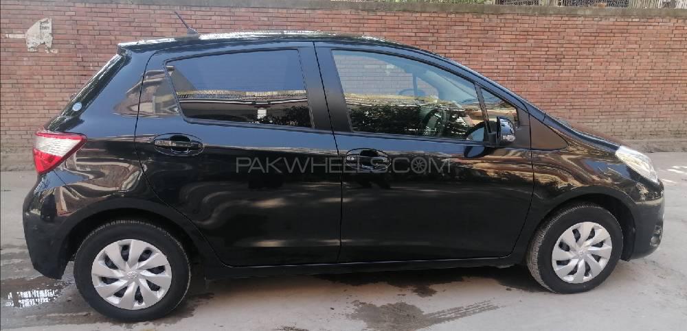 Toyota Vitz 2017 for Sale in Rawalpindi Toyota Vitz 2017 for Sale in Rawalpindi Image-6