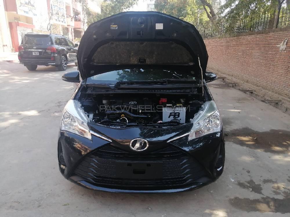 Toyota Vitz 2017 for Sale in Rawalpindi Toyota Vitz 2017 for Sale in Rawalpindi Image-11